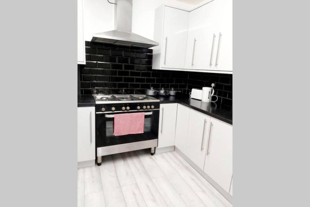 Villa Gorgeous Stylish Cheri Victorian House In Manchester Extérieur photo